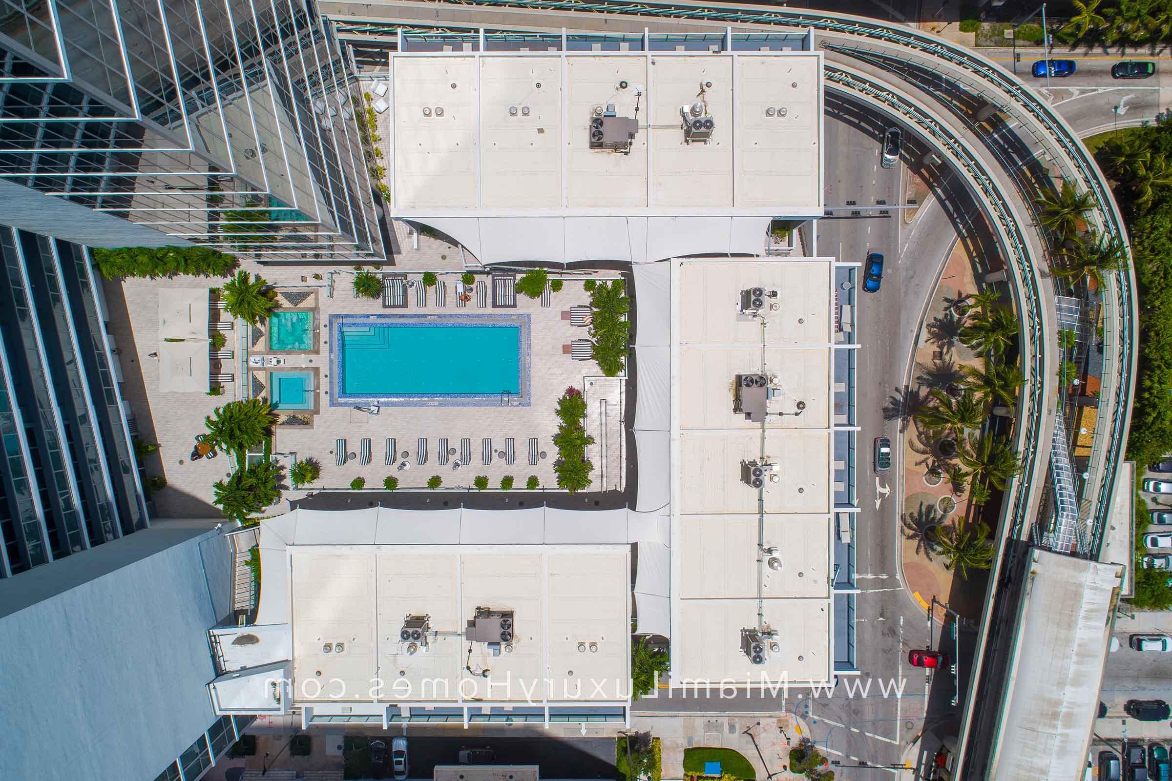 Marquis Miami Pool