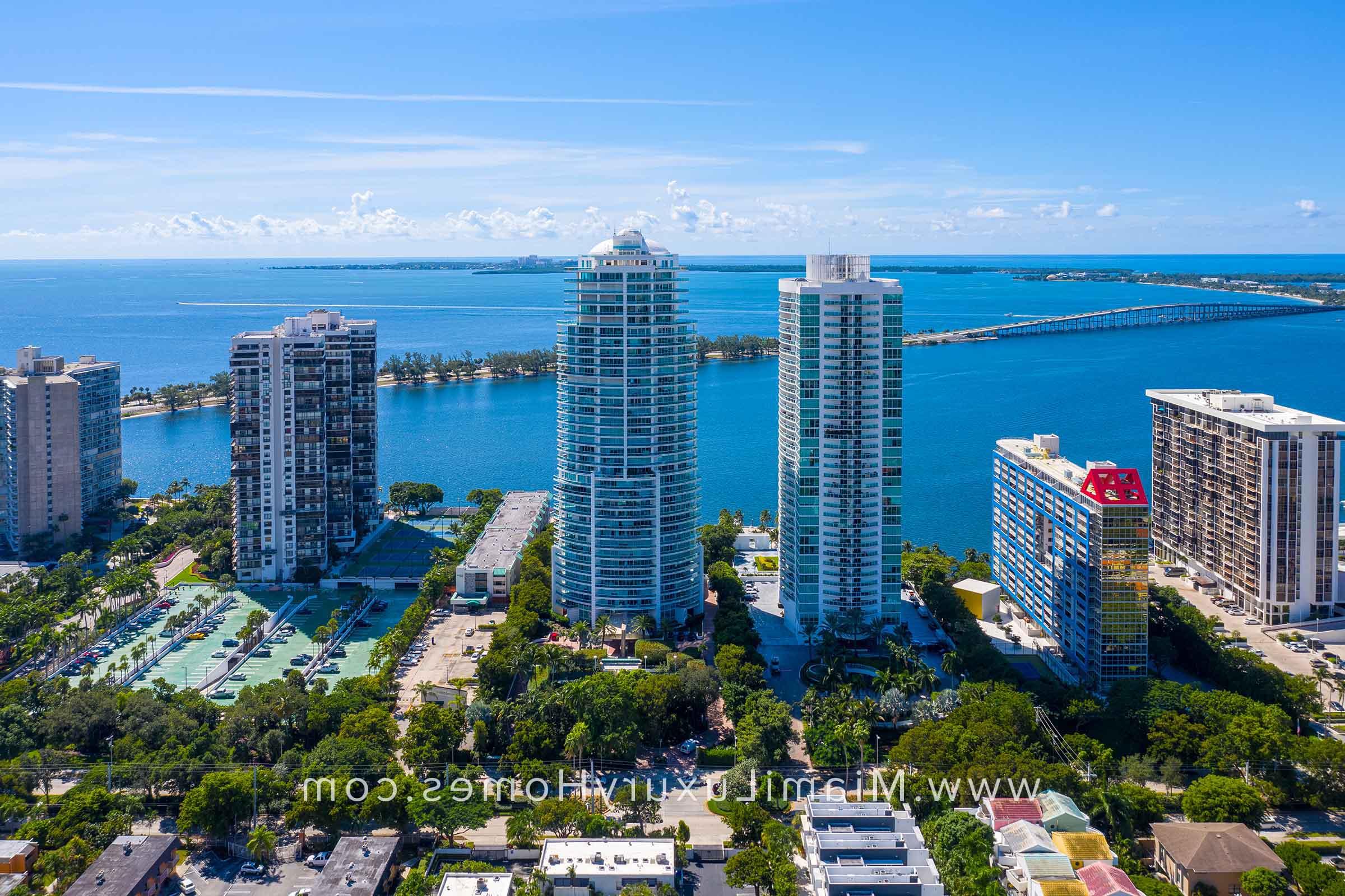 Bristol Tower Condos in Miami