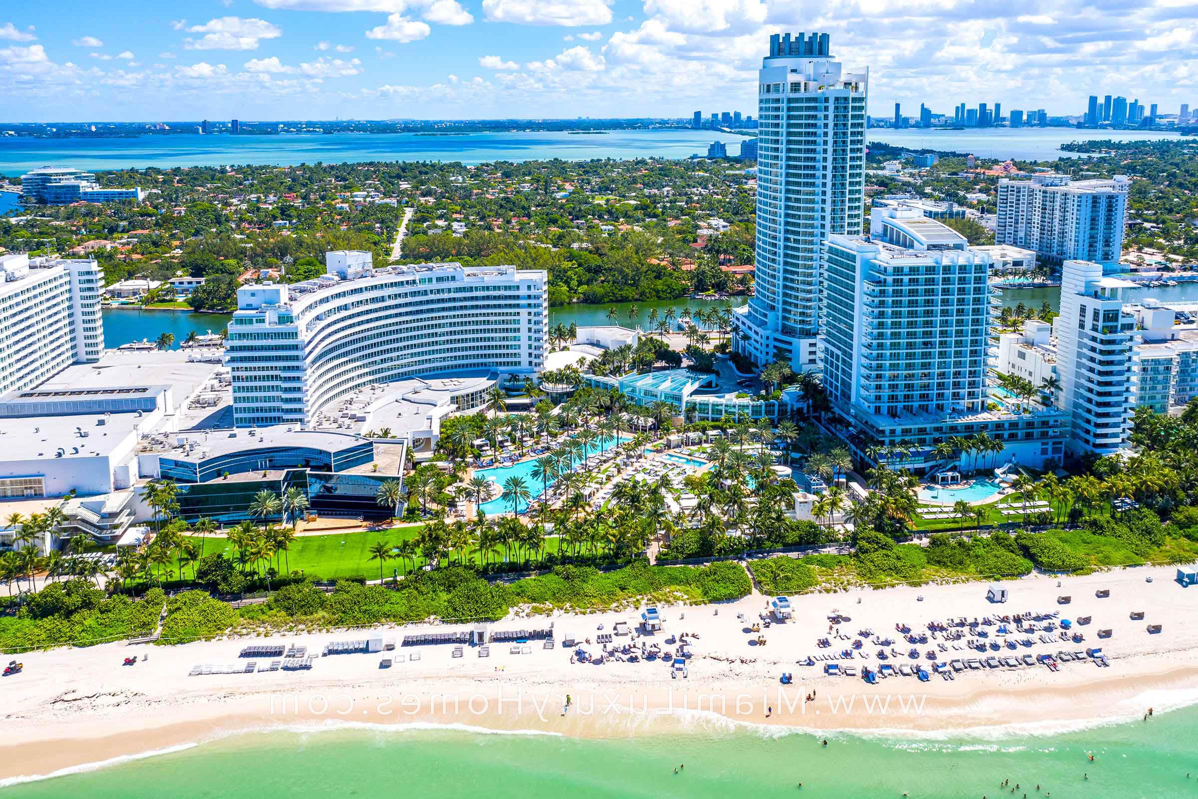 Fontainebleau Condos in Miami Beach